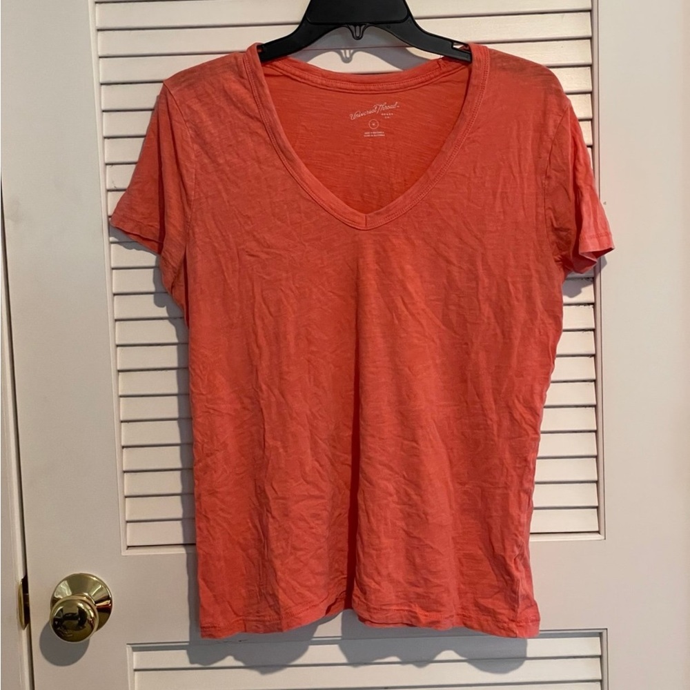Tee Shirt Women’s Medium Pink Cotton Short-Sleeved V-Neck